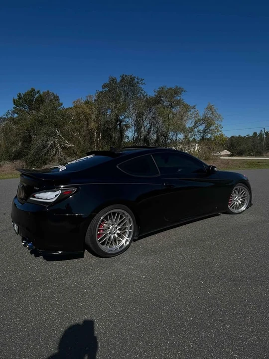 2014 Hyundai Genesis Coupe - Image 8 of 12