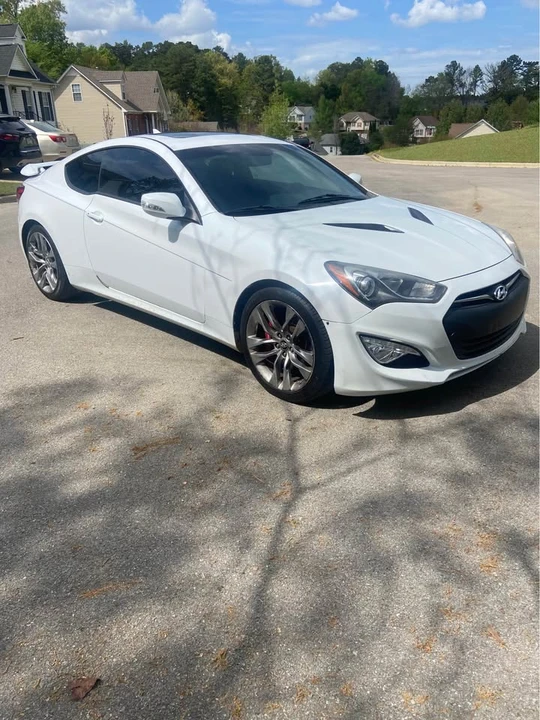 2014 Hyundai Genesis Coupe - Image 6 of 19