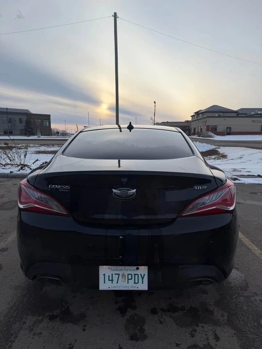 2014 Hyundai Genesis Coupe - Image 5 of 15