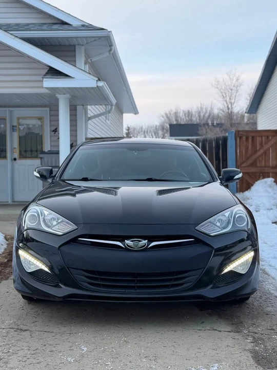 2014 Hyundai Genesis Coupe - Image 8 of 15