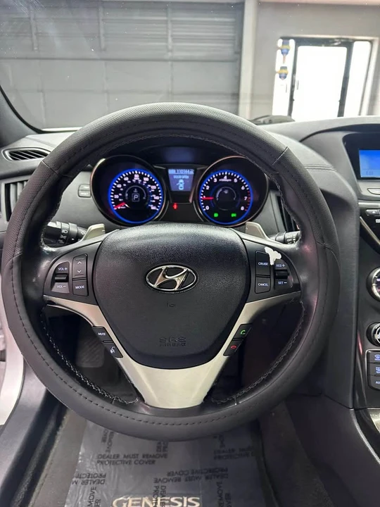 2014 Hyundai Genesis Coupe - Image 6 of 14