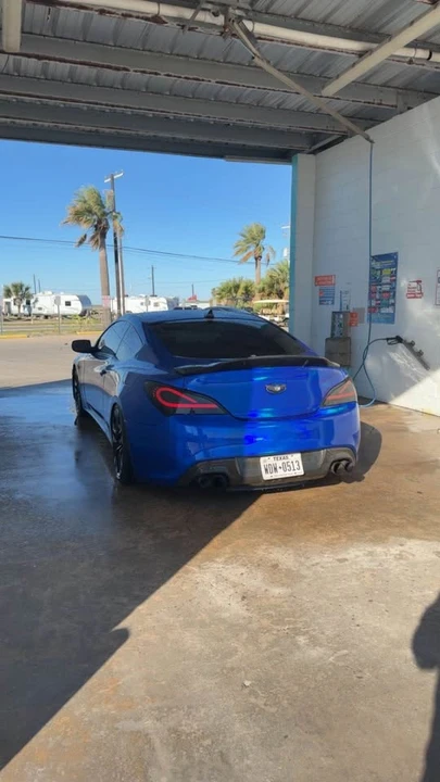 2014 Hyundai Genesis Coupe - Image 2 of 17