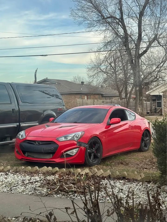 2014 Hyundai Genesis Coupe - Image 3 of 3