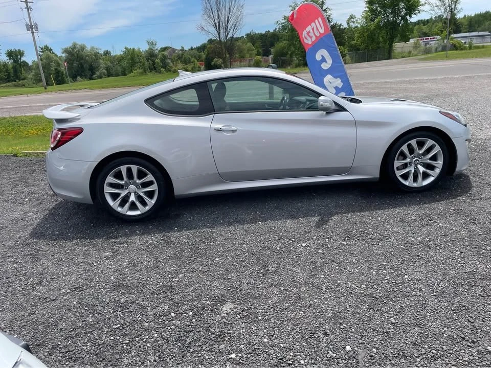 2014 Hyundai Genesis Coupe - Image 5 of 18