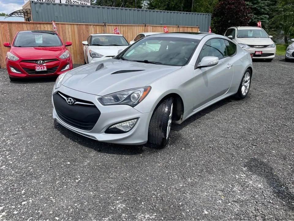 2014 Hyundai Genesis Coupe - Image 2 of 18