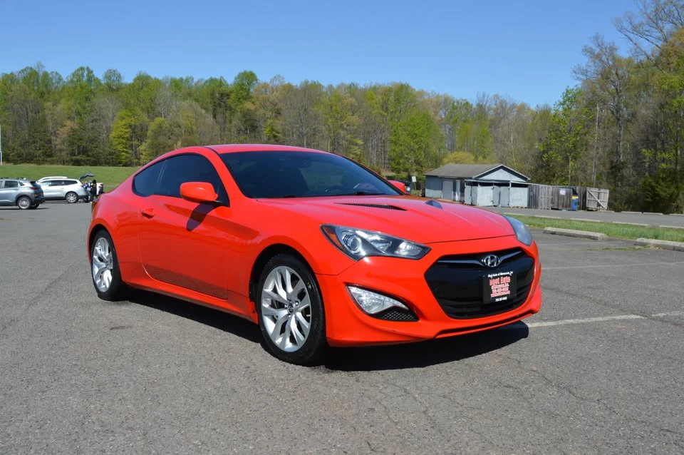 2014 Hyundai Genesis Coupe - Image 3 of 20