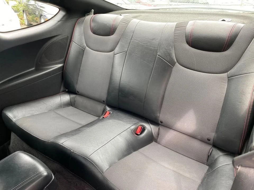 2014 Hyundai Genesis Coupe - Image 10 of 14