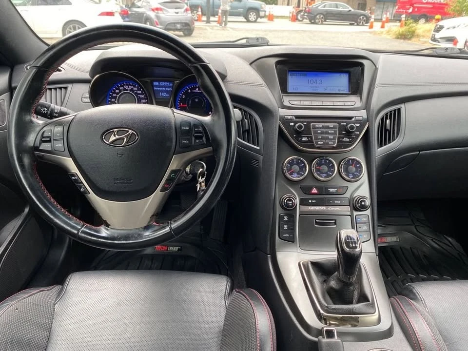 2014 Hyundai Genesis Coupe - Image 13 of 14