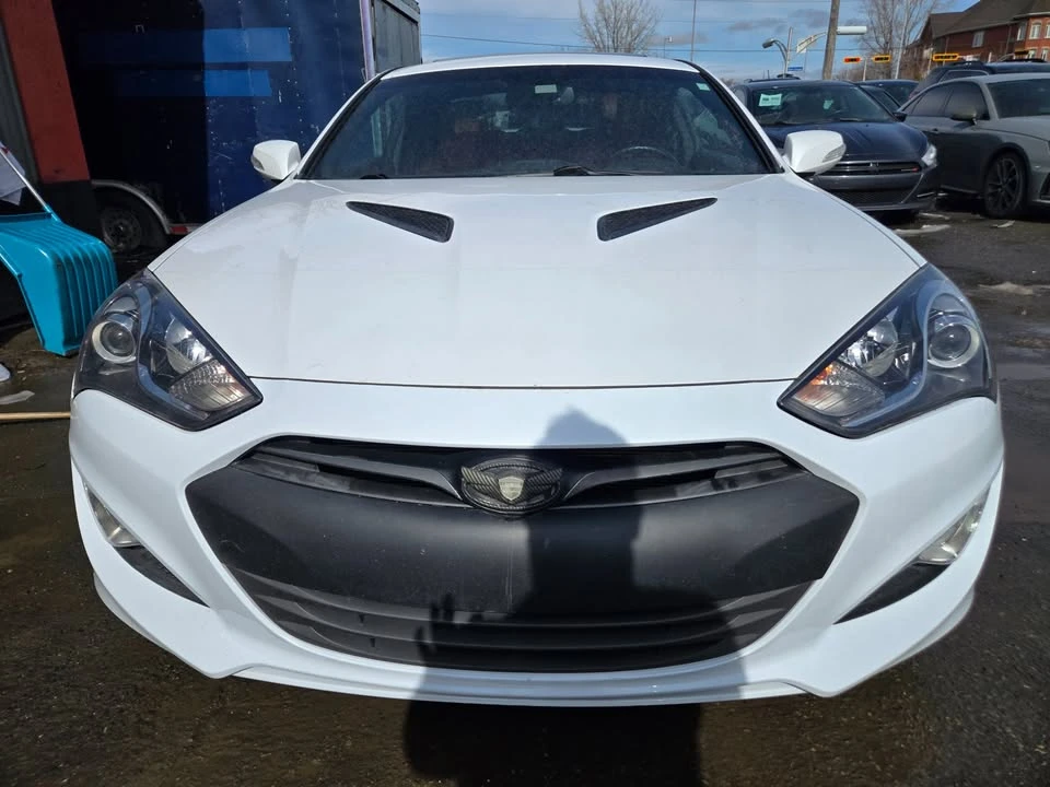 2014 Hyundai Genesis Coupe - Image 4 of 15