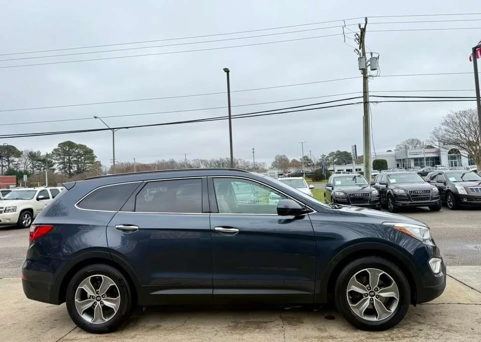 2014 Hyundai Santa Fe - Image 15 of 20