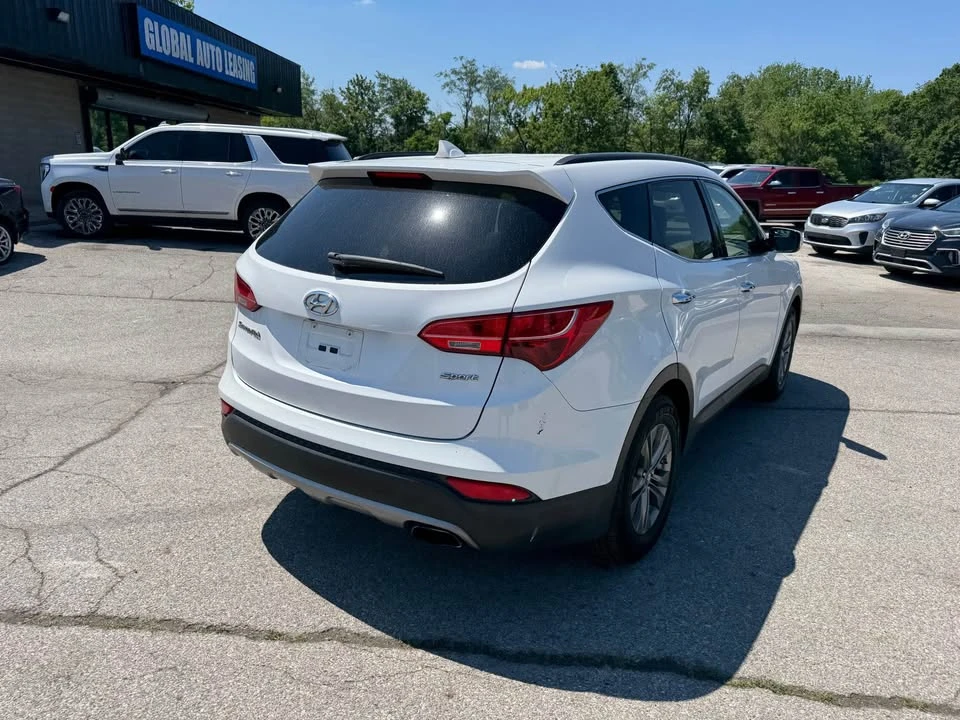 2014 Hyundai Santa Fe - Image 5 of 12