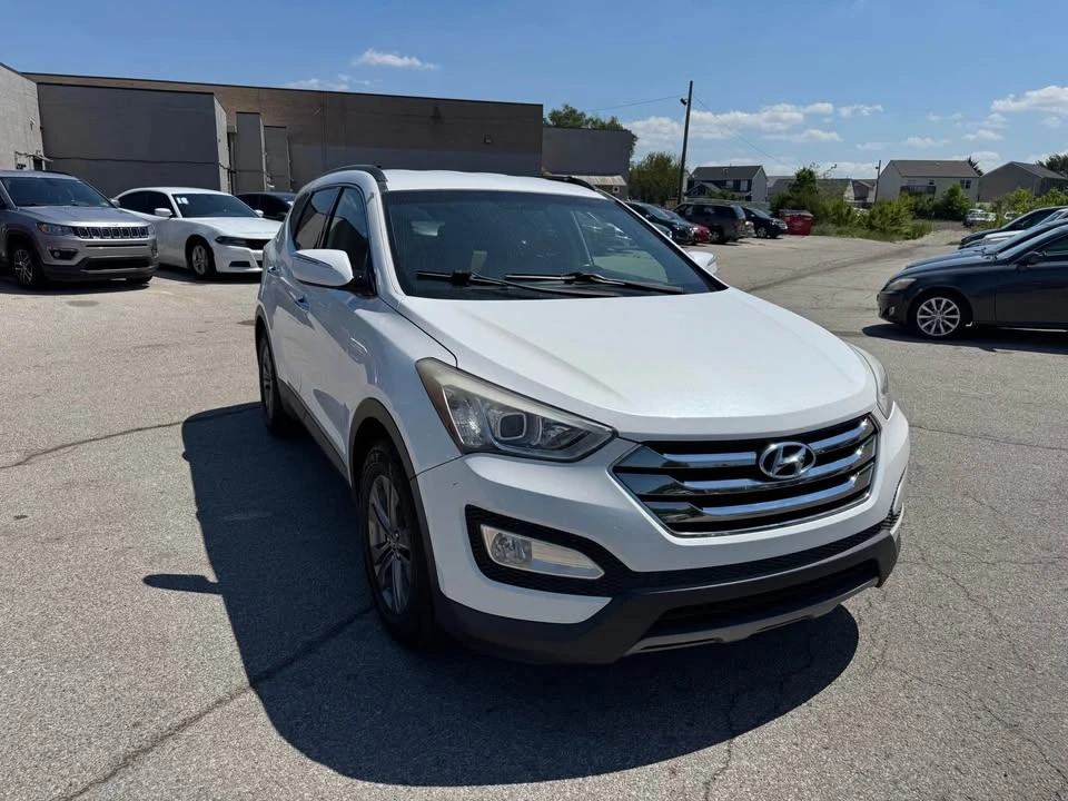 2014 Hyundai Santa Fe - Image 6 of 12