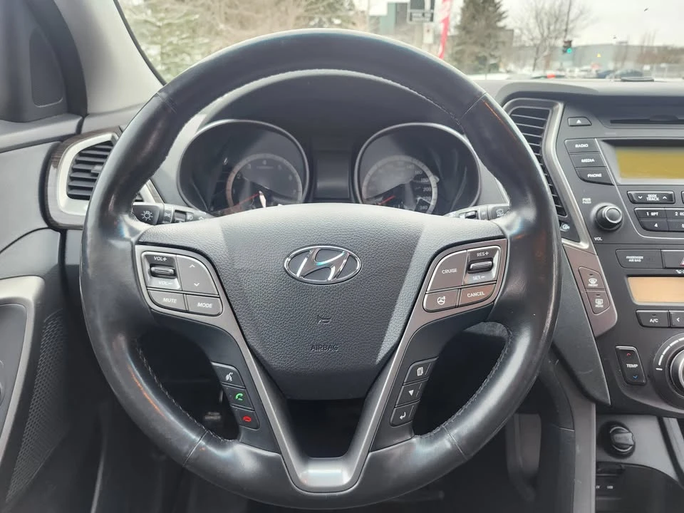 2014 Hyundai Santa Fe - Image 14 of 20