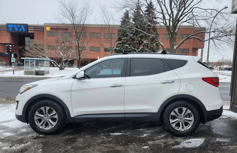 2014 Hyundai Santa Fe - Image 4 of 20