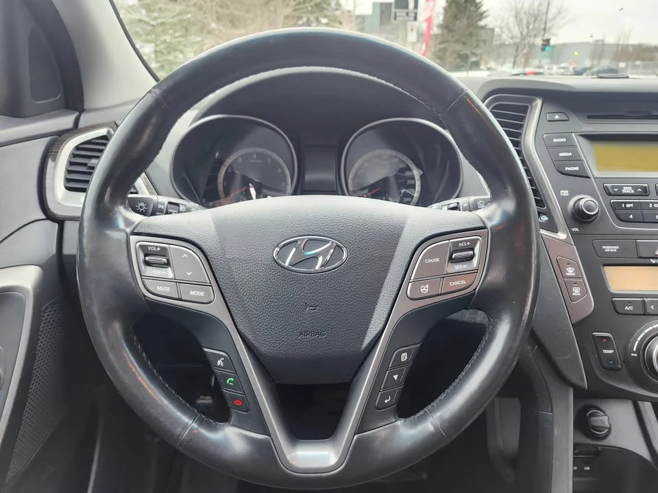 2014 Hyundai Santa Fe - Image 14 of 20