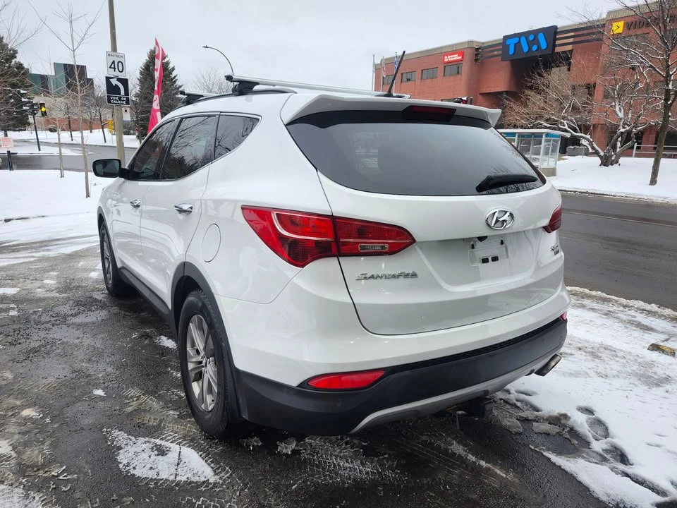 2014 Hyundai Santa Fe - Image 5 of 20