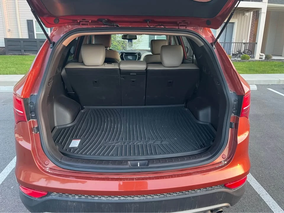 2014 Hyundai Santa Fe - Image 13 of 19