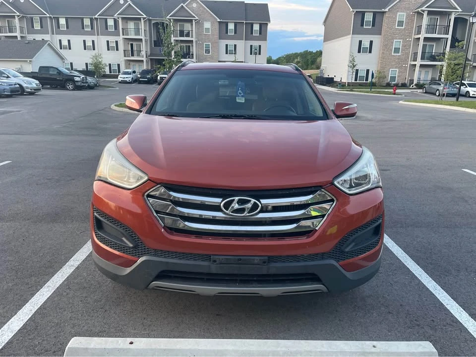2014 Hyundai Santa Fe - Image 2 of 19