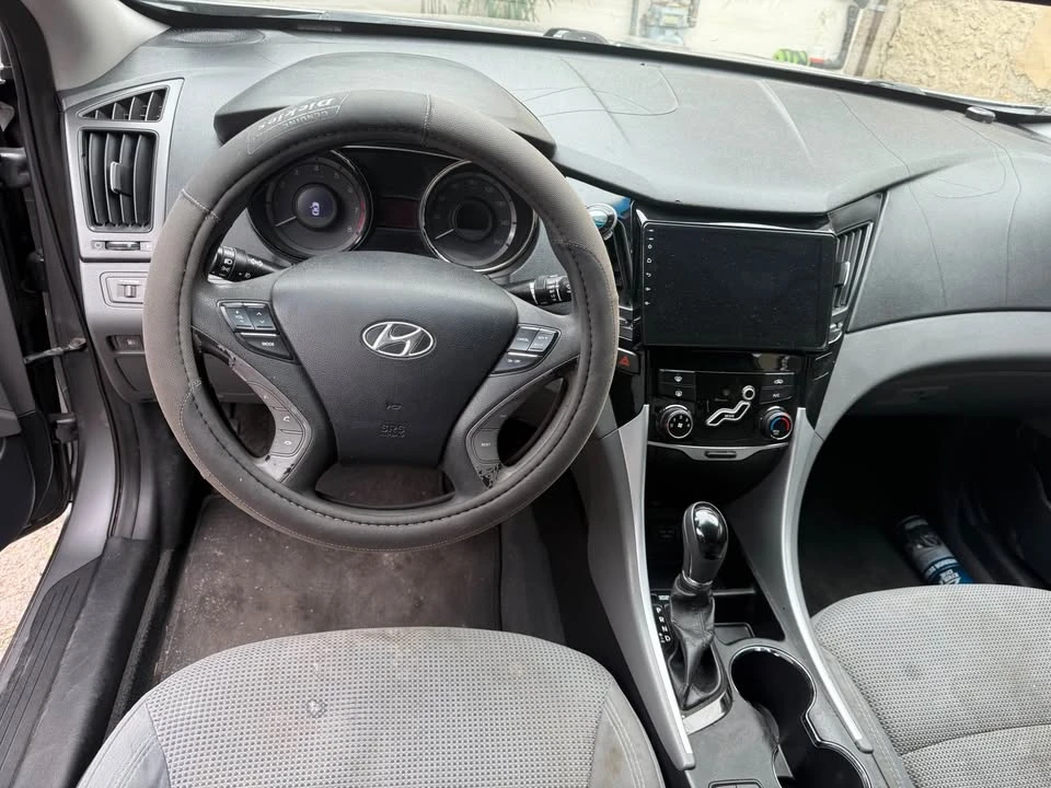 2014 Hyundai Sonata - Image 5 of 7