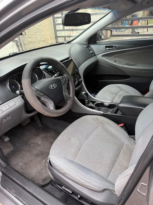 2014 Hyundai Sonata - Image 6 of 7