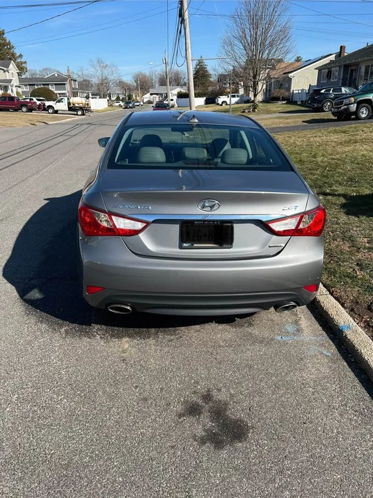 2014 Hyundai Sonata - Image 4 of 8