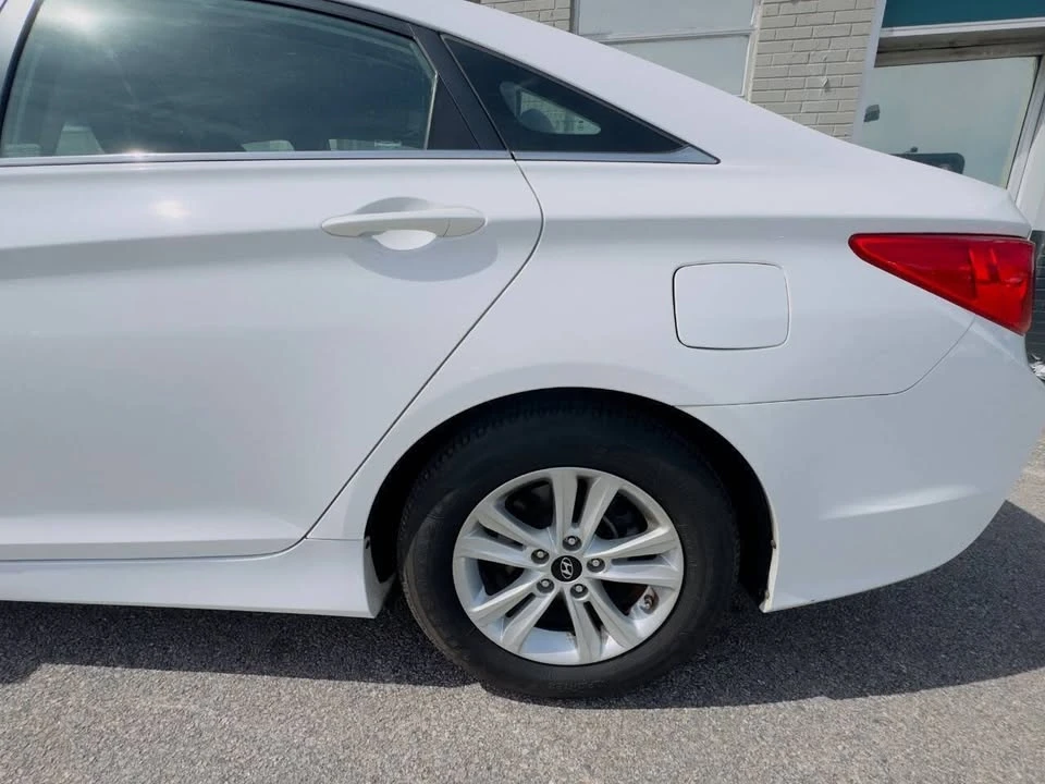 2014 Hyundai Sonata - Image 5 of 20