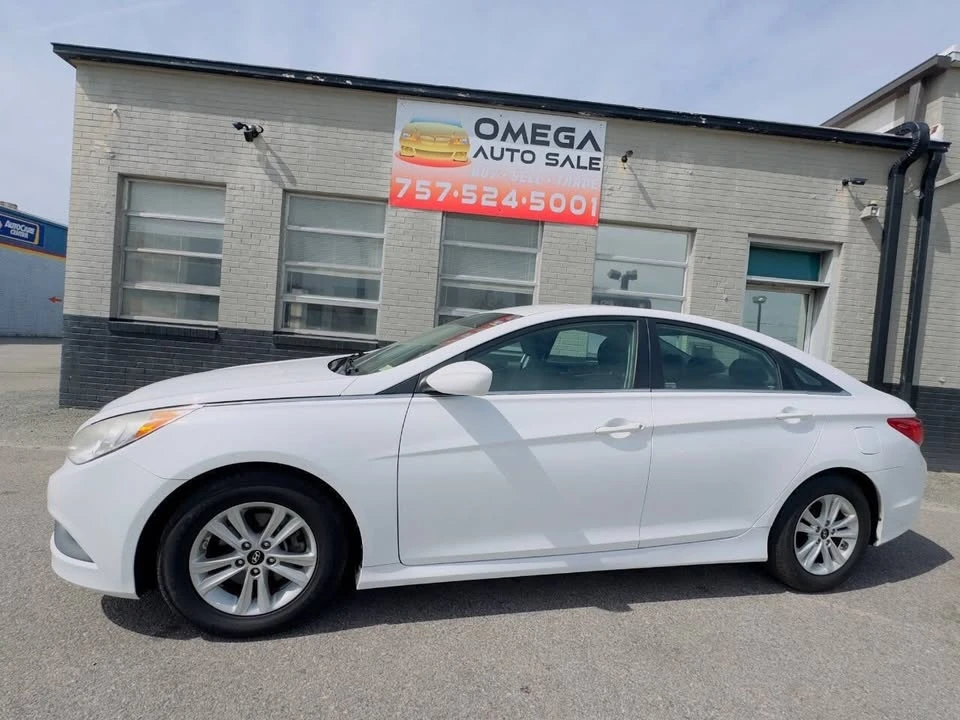 2014 Hyundai Sonata - Image 2 of 20