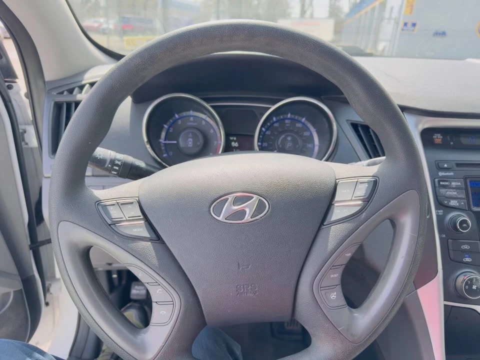 2014 Hyundai Sonata - Image 17 of 20