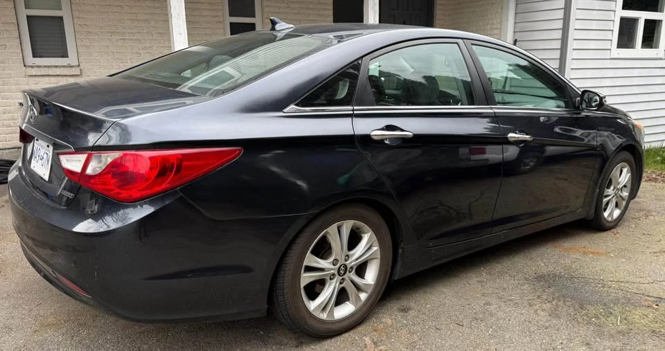 2014 Hyundai Sonata - Image 2 of 5