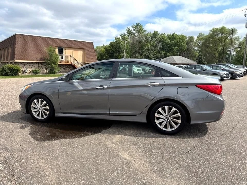 2014 Hyundai Sonata - Image 7 of 10