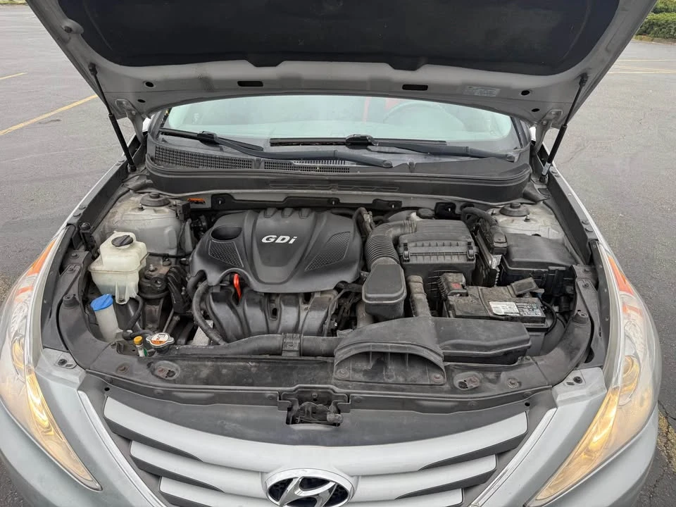 2014 Hyundai Sonata - Image 3 of 8