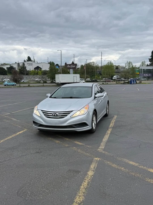 2014 Hyundai Sonata - Image 8 of 8