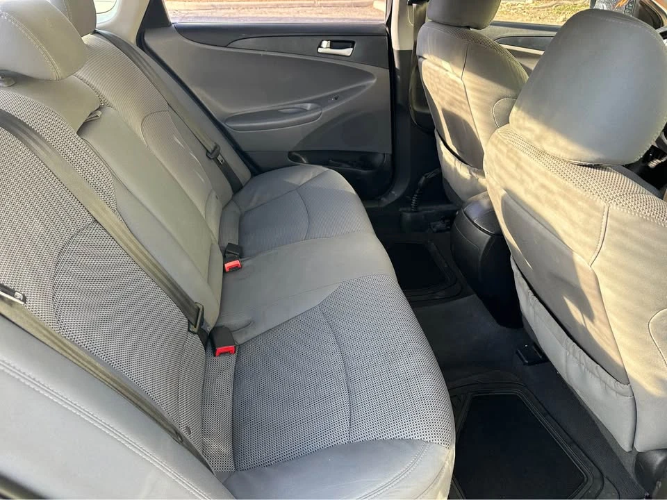 2014 Hyundai Sonata - Image 4 of 7