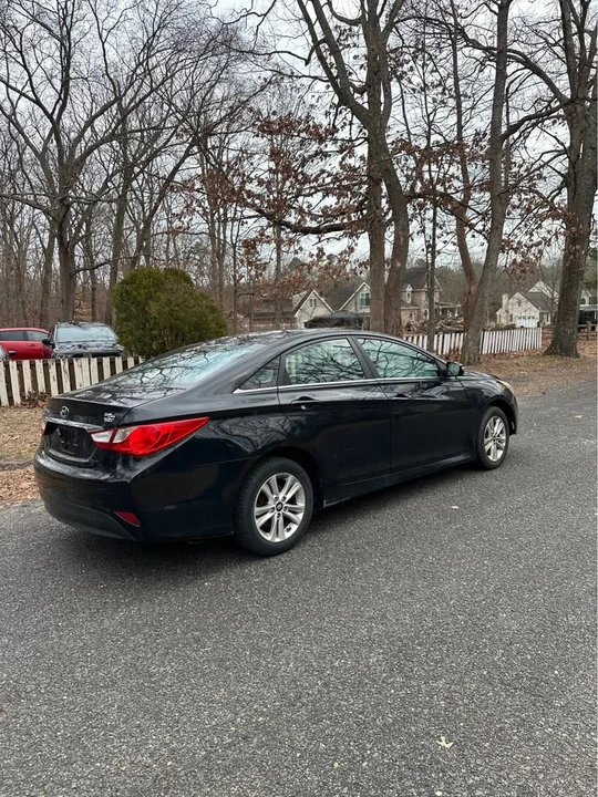 2014 Hyundai Sonata - Image 6 of 8