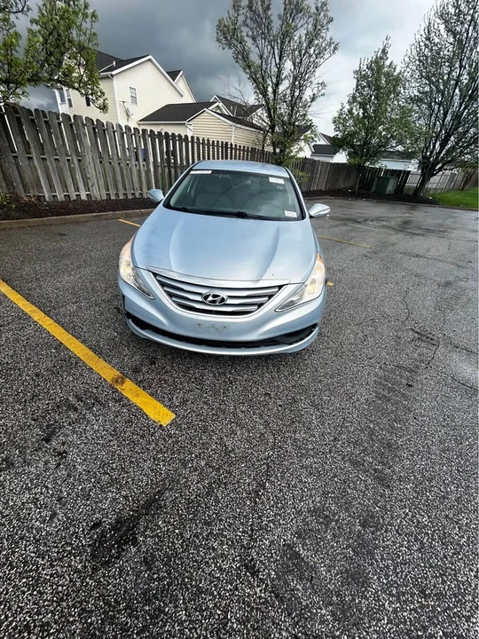 2014 Hyundai Sonata - Image 3 of 11