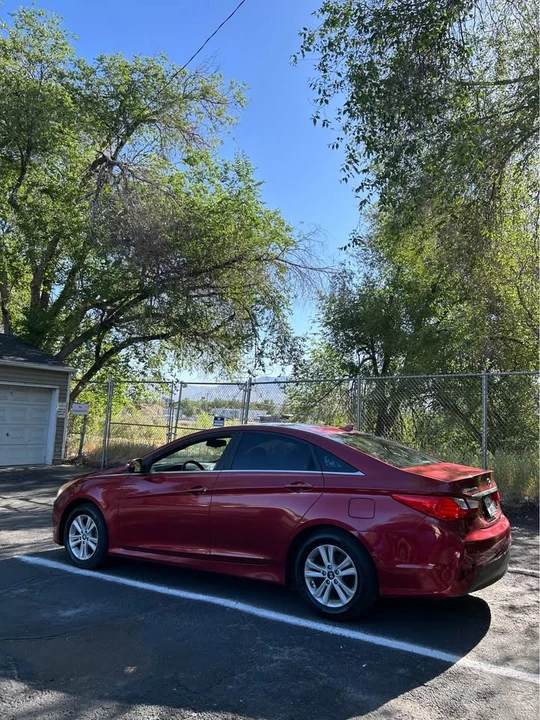 2014 Hyundai Sonata - Image 4 of 10