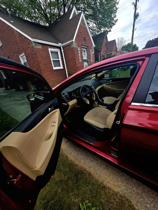 2014 Hyundai Sonata - Image 6 of 15