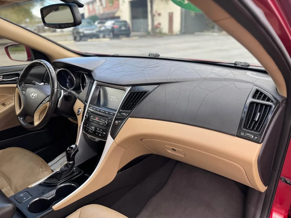 2014 Hyundai Sonata - Image 7 of 11