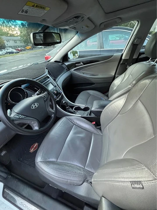 2014 Hyundai Sonata - Image 6 of 6