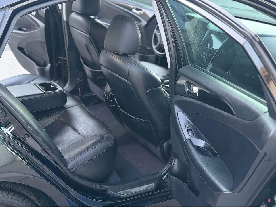 2014 Hyundai Sonata - Image 11 of 18