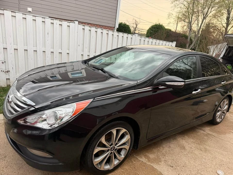 2014 Hyundai Sonata - Image 2 of 9