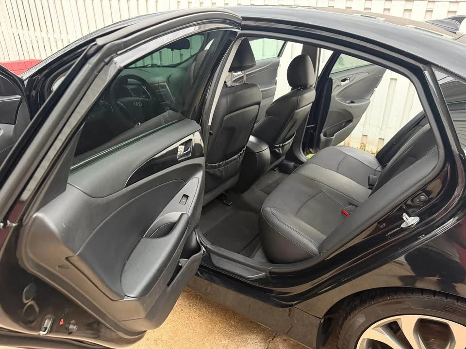 2014 Hyundai Sonata - Image 7 of 9