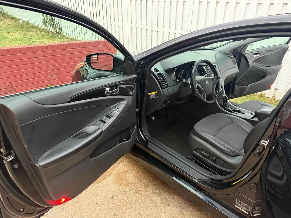 2014 Hyundai Sonata - Image 9 of 9