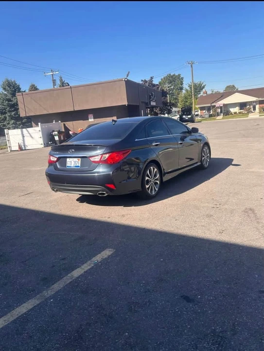 2014 Hyundai Sonata - Image 3 of 7