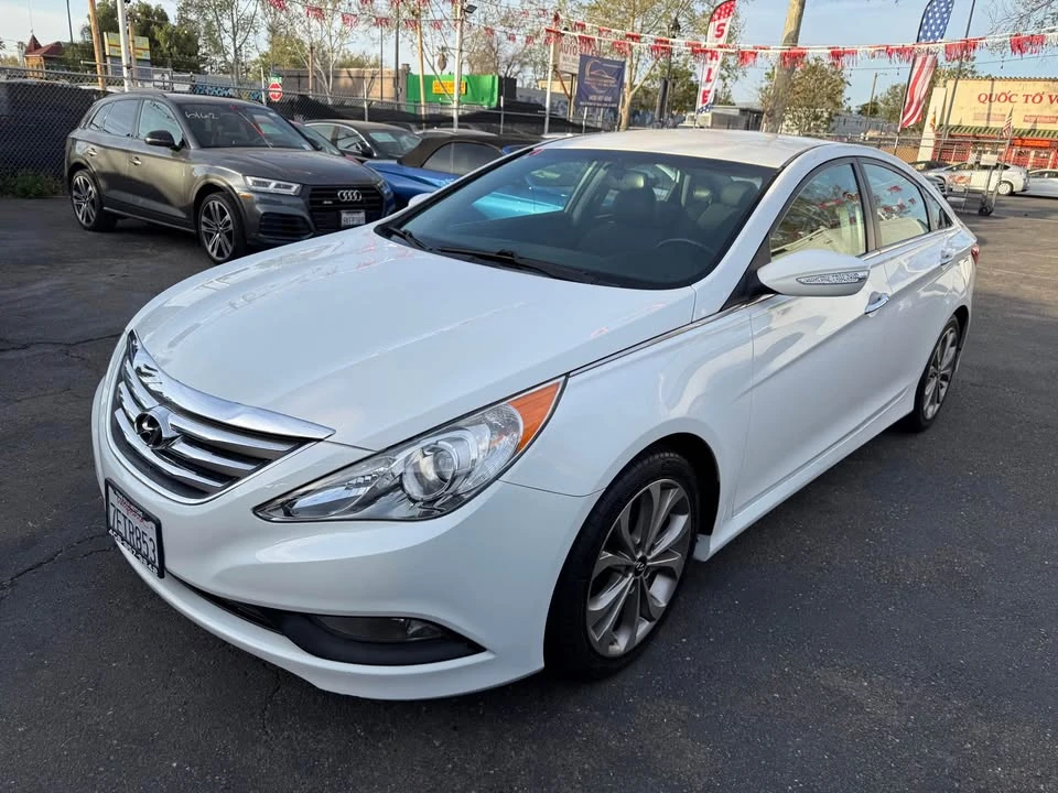 2014 Hyundai Sonata - Image 5 of 20