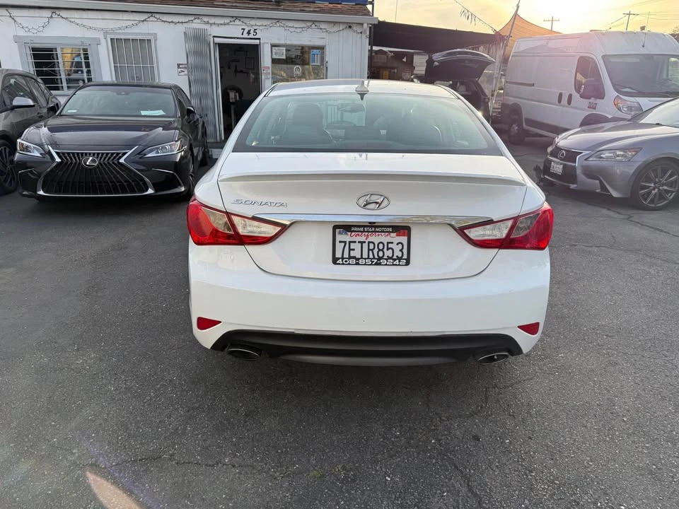 2014 Hyundai Sonata - Image 8 of 20