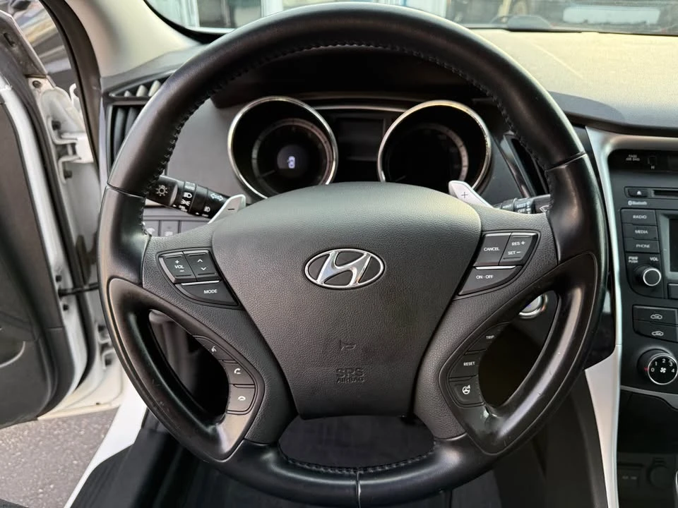 2014 Hyundai Sonata - Image 12 of 20