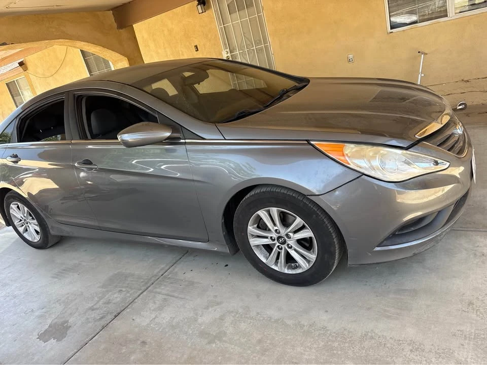 2014 Hyundai Sonata - Image 5 of 7