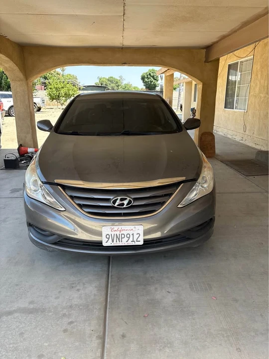 2014 Hyundai Sonata - Image 2 of 7