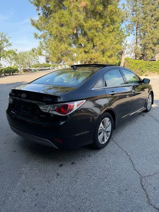 2014 Hyundai Sonata - Image 3 of 9